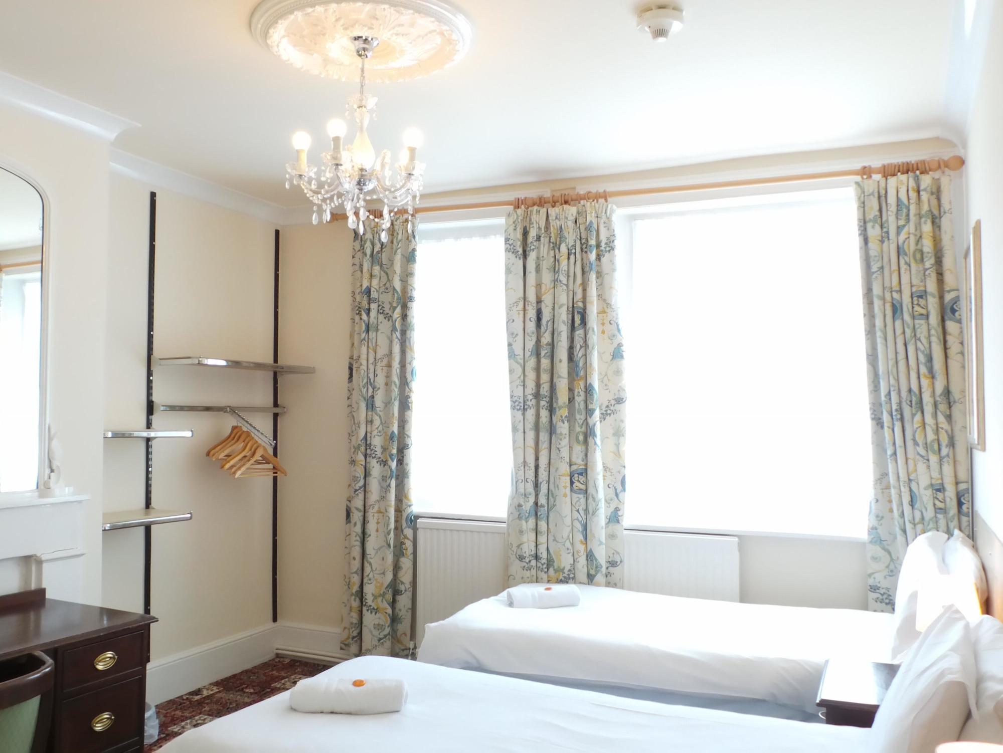 Vernon Guesthouse AEGON International Exteriér fotografie